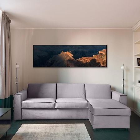 Hl Luxury Duomo Apartment - Via Torino, Montenapoleone ミラノ エクステリア 写真