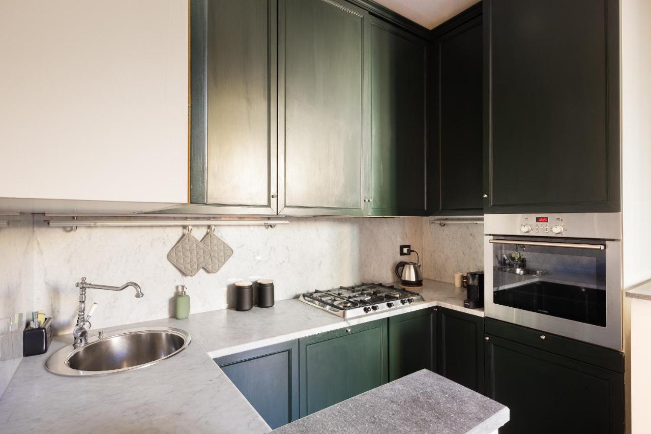 Hl Luxury Duomo Apartment - Via Torino, Montenapoleone ミラノ エクステリア 写真