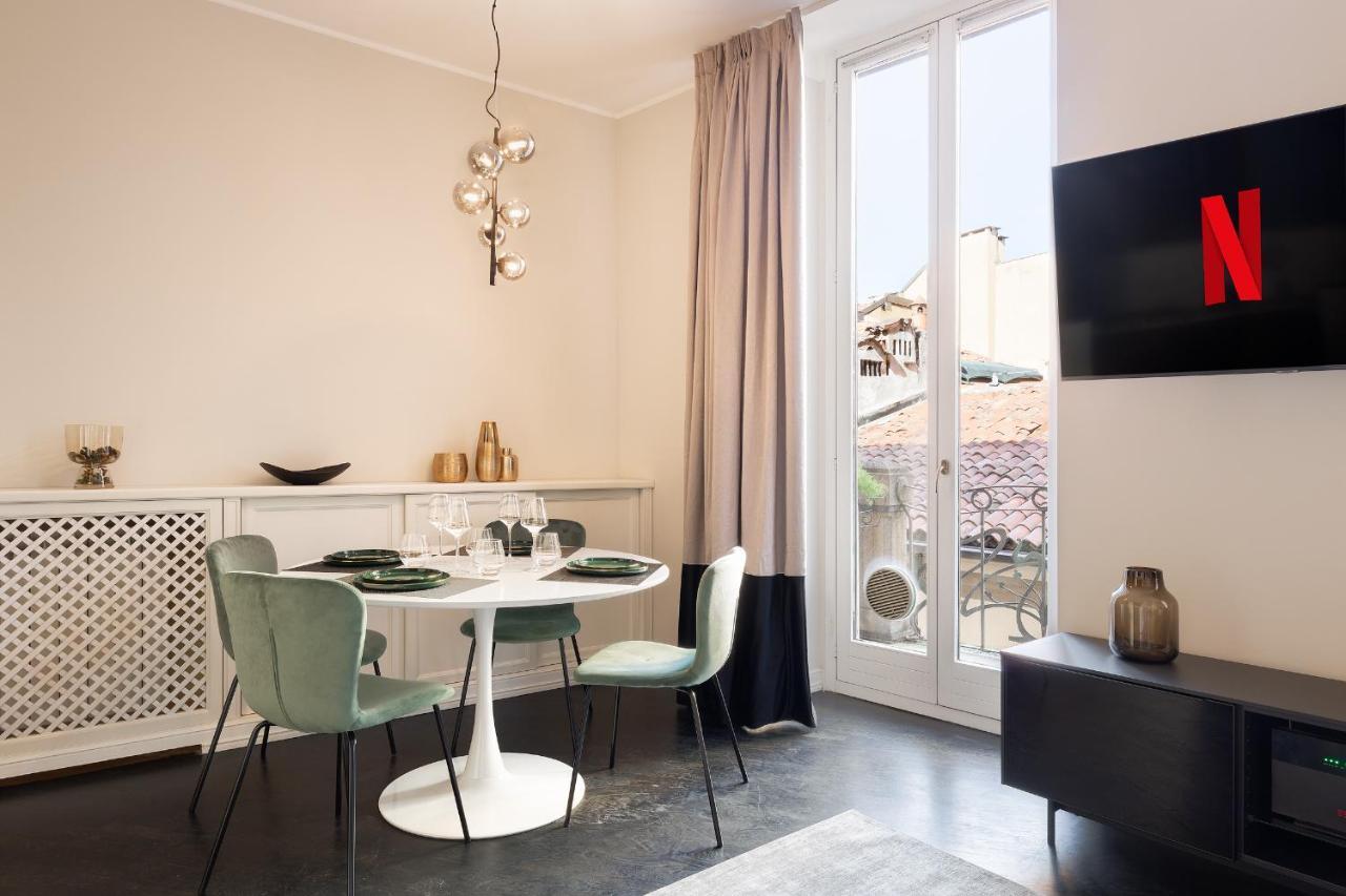 Hl Luxury Duomo Apartment - Via Torino, Montenapoleone ミラノ エクステリア 写真